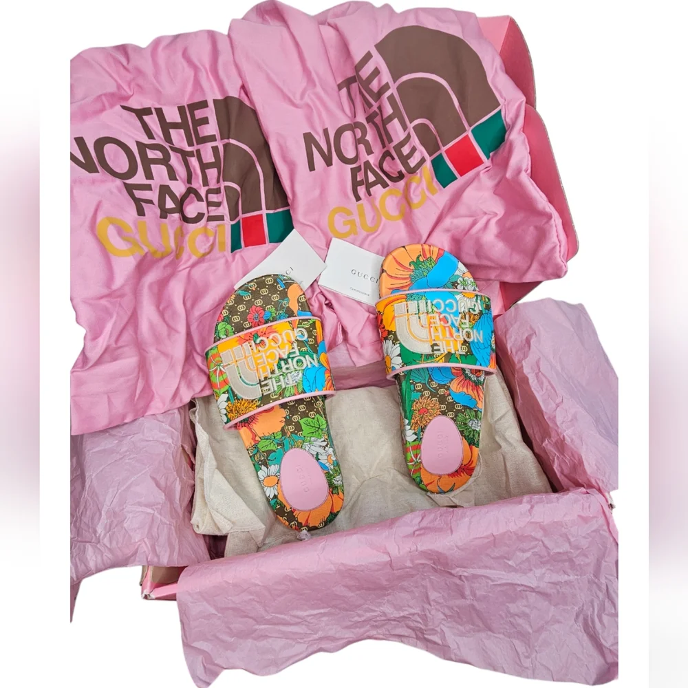 100% Authentic The north face x gucci slides - Picture 2 of 12